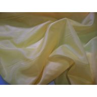 Krém selyem dekoranyag 150 cm széles (méterre)