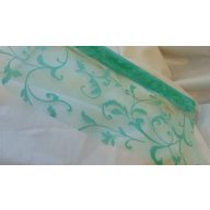 Mentazöld inda mintás organza (47 cm x 5 m)