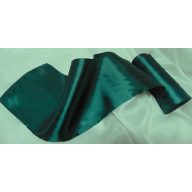 Smaragdzöld szatén selyem (1,5 m széles)